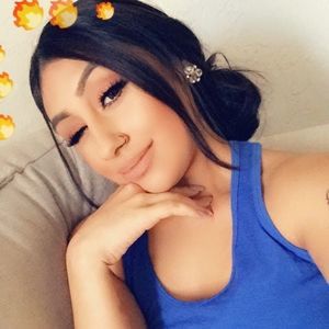 Meet your Posher, Candice